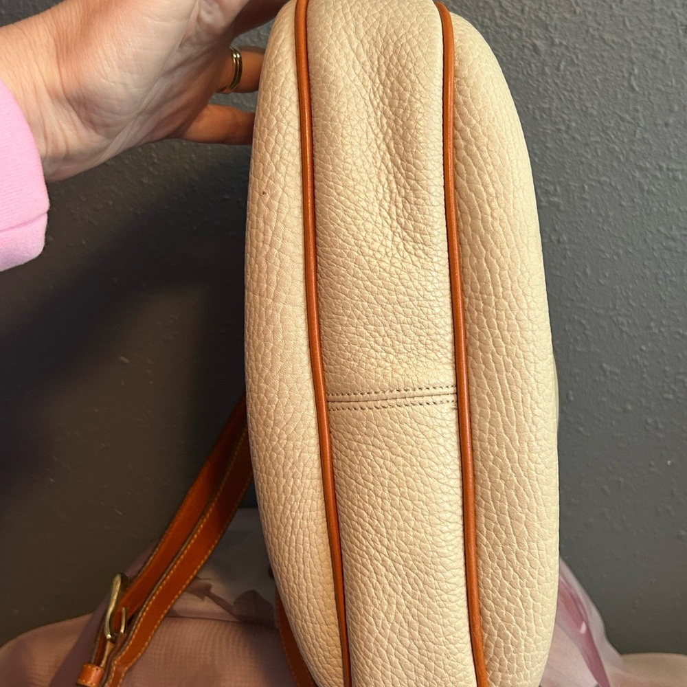 Vintage Dooney & Bourke All Weather Crescent Sac Hobo Shoulder Bag - Picture 13 of 14
